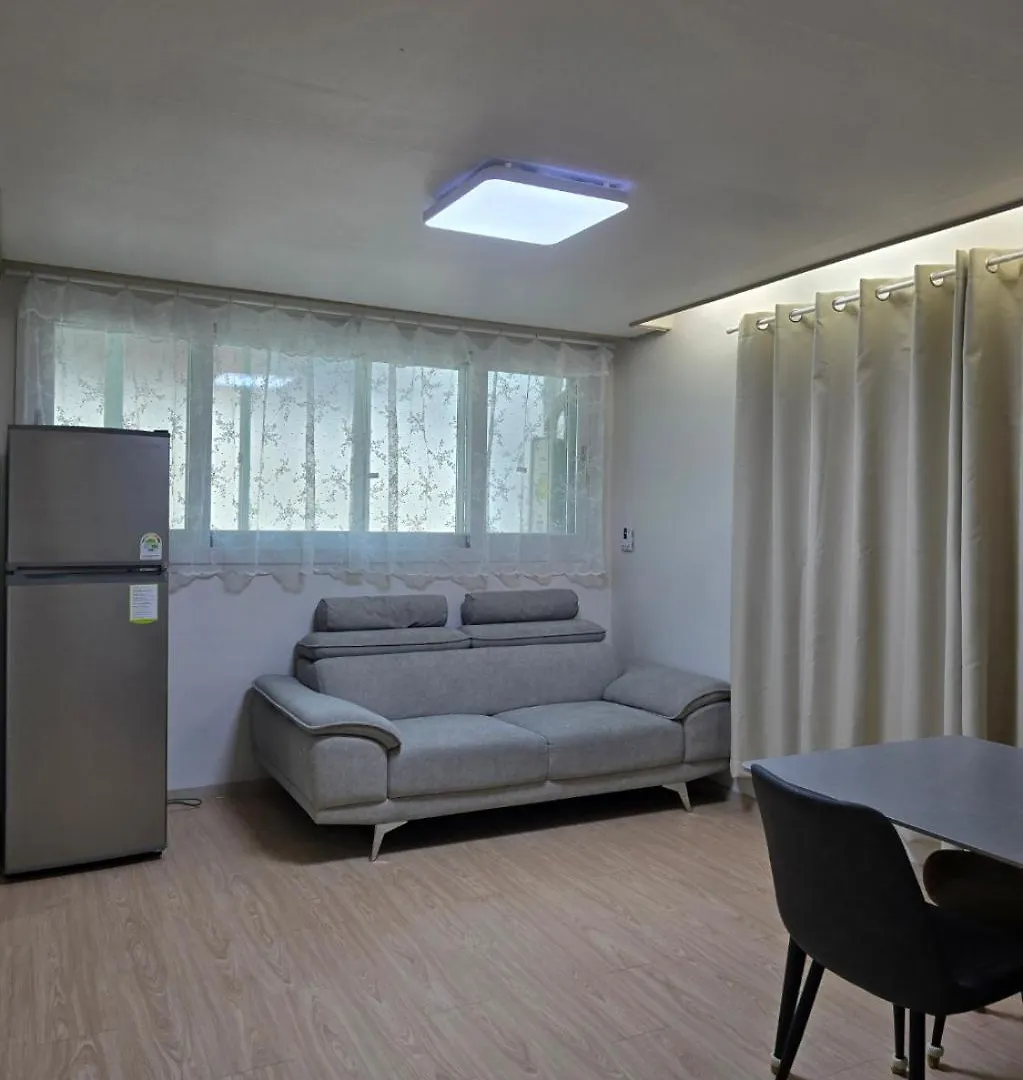 Apartment Runaway Stay Yongsan Seoul