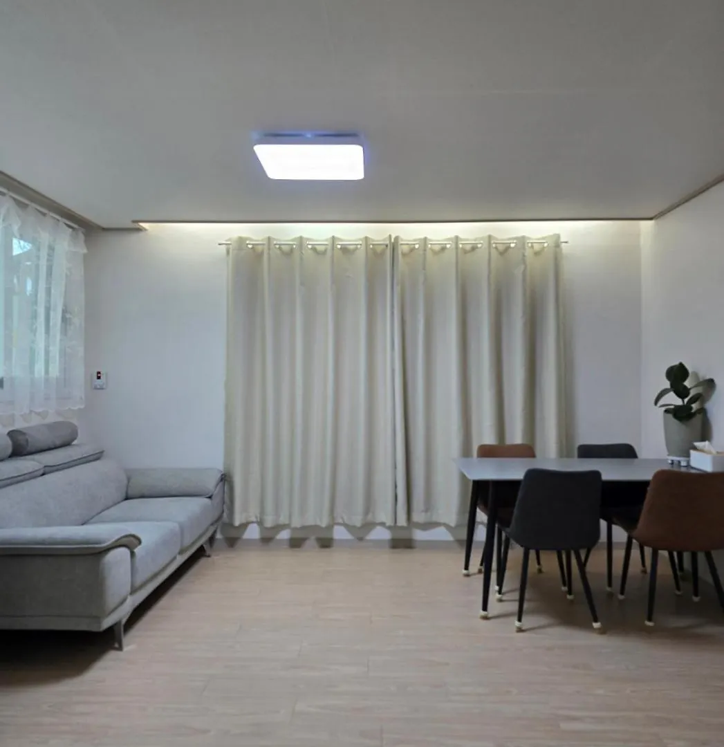 Apartment Runaway Stay Yongsan Seoul
